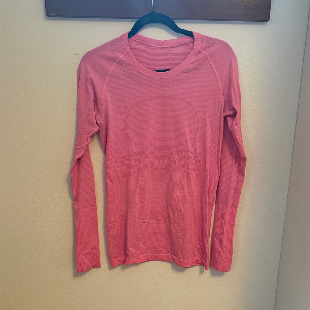 Lululemon swiftly Long Sleeve Pink Tee